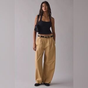Urban Outfitters BDG poplin cotton pleated trouser